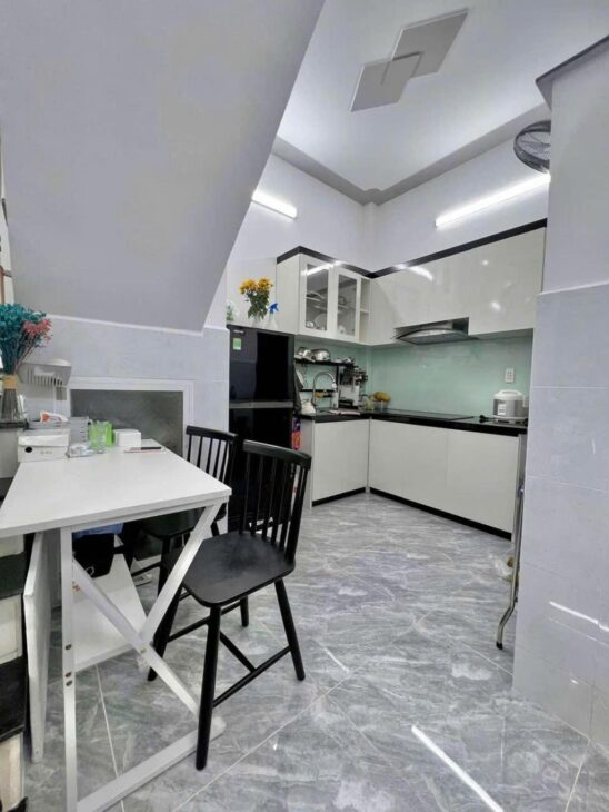 NHÀ 3 TẦNG – HẺM XE HƠI – LÊ VĂN QUỚI BÌNH TÂN – NGÃ TƯ BỐN XÃ – CHỈ 4 TỈ