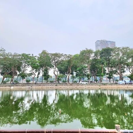 Bán nhà Đại Từ 41m2.4T 2 thoáng vĩnh viễn, ô tô đỗ cửa, gần hồ điều hòa, giao thông thuận tiện.