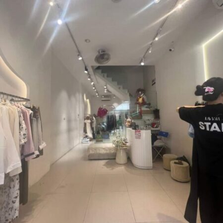 Bán nhà mặt phố Mễ Trì, Nam Từ Liêm, 60m2, 5 tầng vị trí kinh doanh