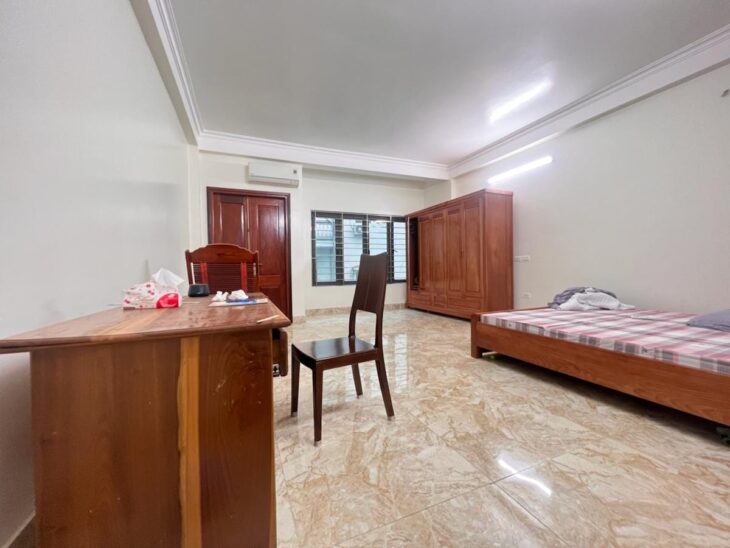 Gia đình bán căn nhà mặt phố KĐT Trung Văn, cạnh Vinhomes Greenbay, khu liên cơ quan
