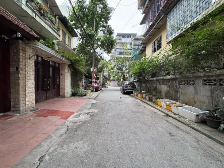 HÀNG ĐẦU TƯ NÉT – SIÊU PHẨM PHÂN LÔ LÕI ĐỐNG ĐA – VỈA HÈ Ô TÔ TRÁNH – 2 THOÁNG – KINH DOANH – GẦN