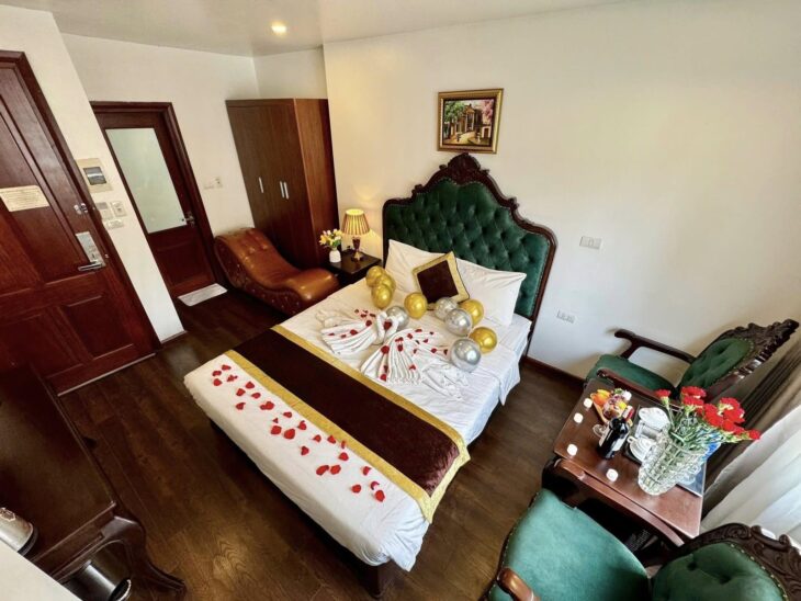 Bán NHANH KS 3* trung tâm quận Thanh Xuân, 102m2x8 tầng, thang máy, lô góc 69,9 tỷ
