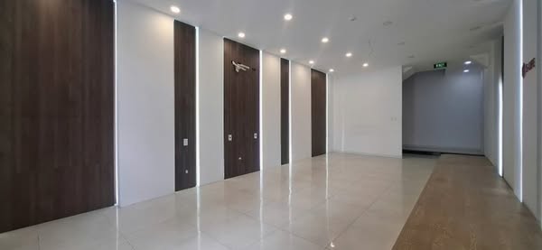 Mặt tiền kinh doanh 168m2-Nguyễn Tri Phương – Giá chỉ 14,8 tỷ.