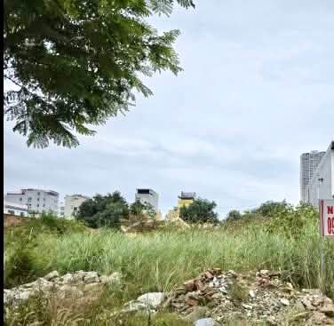 Lô đất khủng 303m2 -Vương Thừa Vũ -Sơn Trà – Giá chỉ 59,950 tỷ .