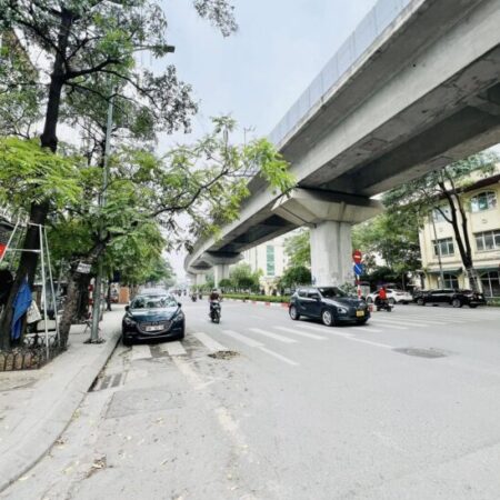 BÁN NHÀ MẶT PHỐ HÀO NAM – LÔ GÓC – KINH DOANH ĐỈNH – 65M2 – 10M MT – 21 TỶ