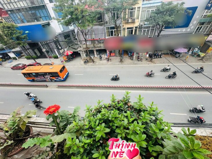 CỰC HIẾM- Mặt Phố Lạc Long Quân (Trích Sài, Võng Thị) 30/35m x 4 Tầng -18.6 Tỷ