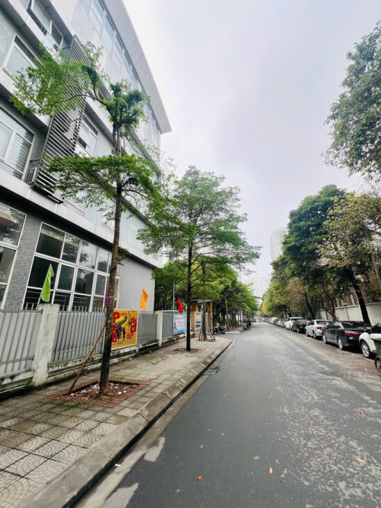 BÁN NHÀ NGUYỄN TUÂN-THANH XUÂN-4T-3 NGỦ-5.6TY. LH: 0982769586