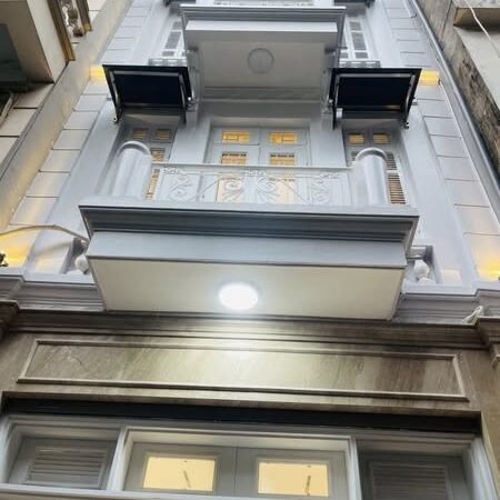 Bán nhà Hoàng Mai 60m2 x 5 tầng – Ngõ thông – ô tô dừng đỗ – Nhà mới, nội thất nhập khẩu chỉ 15 tỷ