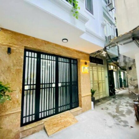 BÁN CCMN ĐÊ TÔ HOÀNG – KINH DOANH SIÊU ĐỈNH- HIỆU SUẤT CAO – 70mX7 TẦNG – 17 PHÒNG – 14 TỶ