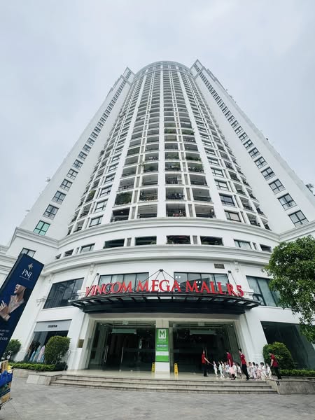 Bán căn hộ cao cấp Royal City – Thanh Xuân, 100m2 giá tốt 10,6 tỷ