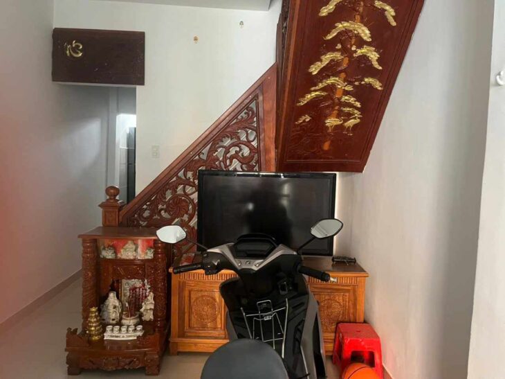 Nhà Hẻm Nguyễn Văn Quá Q12 – 2PN, Full Nội Thất – Giá Tốt Chỉ 1.75 Tỷ