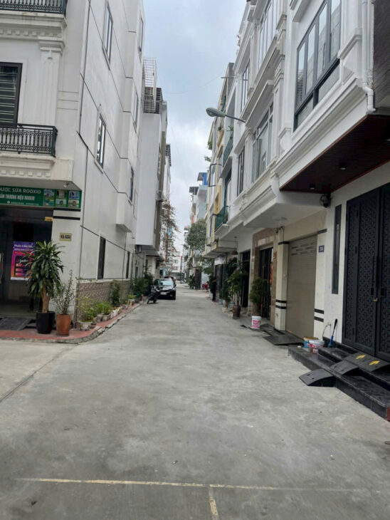 Nhà tái định cư Sao Sáng – 40m 3 tầng – Giá 4.1 tỉ độc lập dân xây