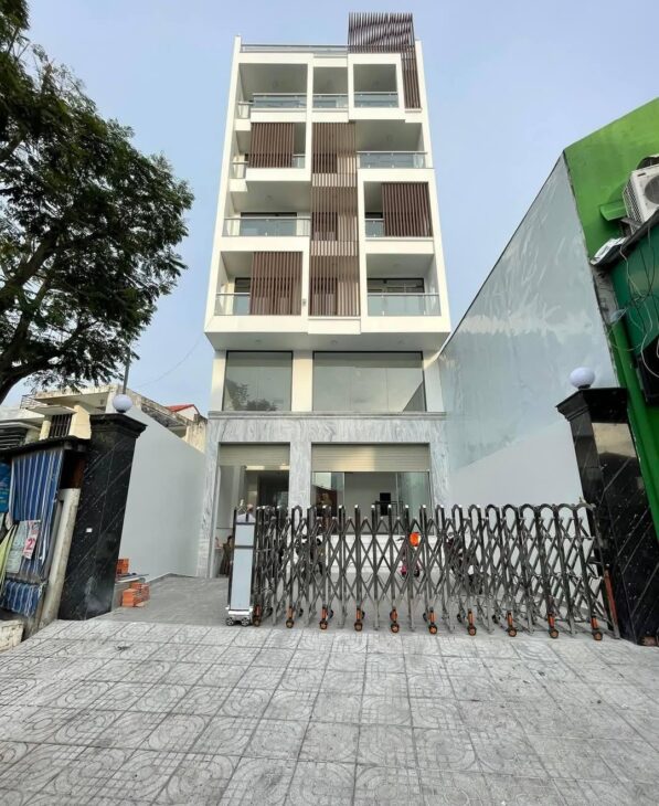 Bán nhà mặt tiền 1 hầm 7 lầu 8x30m giá 38 tỷ Đường Trần Thị Cờ