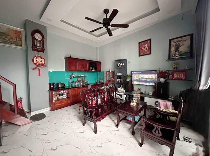 BÁN NHÀ 2 TẦNG HẺM Ô TÔ PHƯỜNG PHƯỚC HẢI NHA TRANG