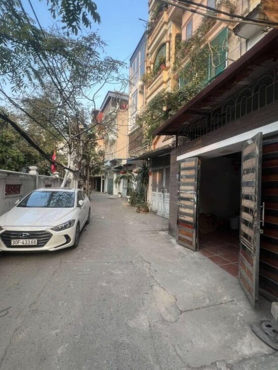 Bán nhà ô tô tránh, Bùi Xường Trạch, vuông vắn không lỗi PT, vị trí cực hiếm Hoàng Mai, 54,5m2, 7tỷ