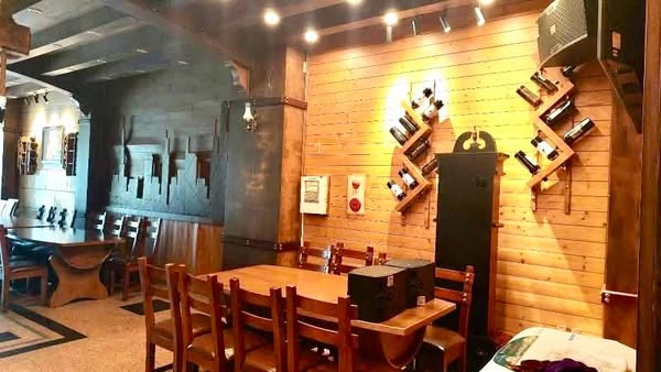 Khách sạn 8 tầng -view biển Nguyễn Tất Thành – Giá chỉ 23 tỷ .