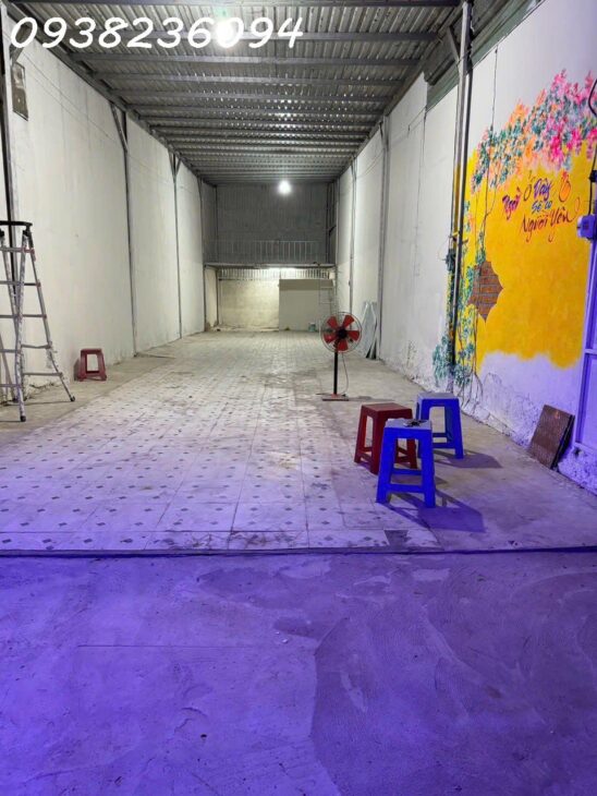 Xưởng 5x30m mặt tiền buôn bán Thạnh Lộc 41