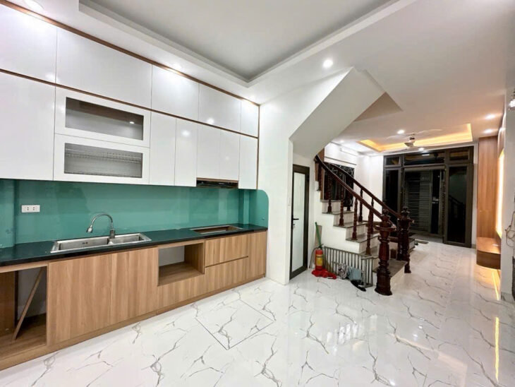 Bán nhà Trương Định, hoa hậu dân xây, ngõ thông siêu rộng kinh doanh online giá 7.5 tỷ