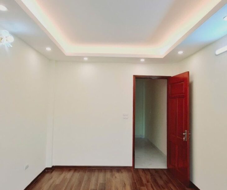 BÁN NHÀ 5 TẦNG, BỒ ĐỀ, LONG BIÊN, HÀ NỘI, GIÁ 6,95 TỶ