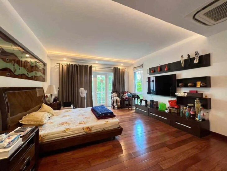 BIỆT THỰ VƯỜN ĐÀO, TÂY HỒ – 370M – 4 TẦNG – MẶT TIỀN KHỦNG 21M – NỘI THẤT ITALIA – 230 TỶ