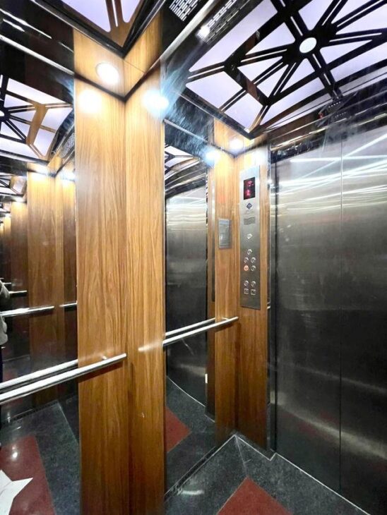 Bán toà nhà văn phòng mặt phố An Dương Vương vỉa hè thang máy 133m 6tầng 34 tỷ