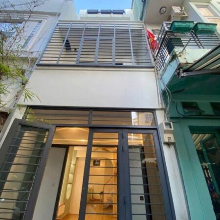 Nhà đẹp ở ngay – Khu sang Trần Bình Trọng p5 – (3.5x8m5) – KC 3 tầng – giá 4.6 tỷ còn TL Nhà đẹp ở ngay – Khu sang Trần Bình Trọng p5 – (3.5x8m5) – KC 3 tầng – giá 4.6 tỷ còn TL