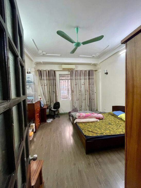 BÁN NHÀ TRUNG TÂM TÂN MAI Ô TÔ NHỎ ĐỖ CỬA, 32M2, 5 TẦNG GIÁ 7.2 TỶ.