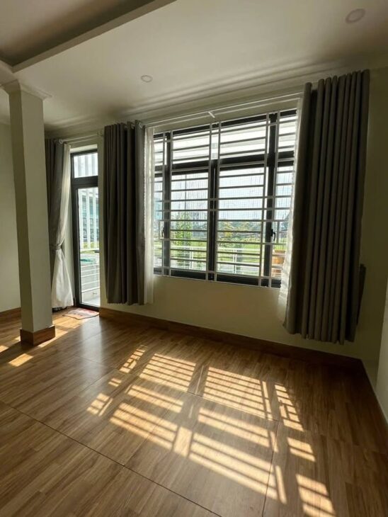 Gò Vấp – Bán nhà hẻm xe hơi thông Nguyễn Văn Lượng, Gò Vấp – 5x16m, 3PN, view sân banh, khu