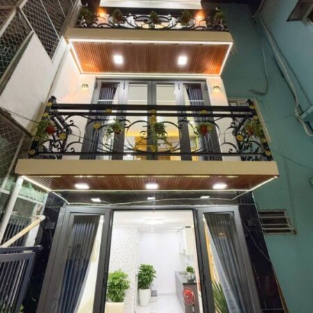 SIÊU PHẨM NHÀ ĐẸP • NGAY NGÃ TƯ PHÚ NHUẬN • 3 TẦNG • 3PN • FULL NỘI THẤT • 4.X Tỷ.
