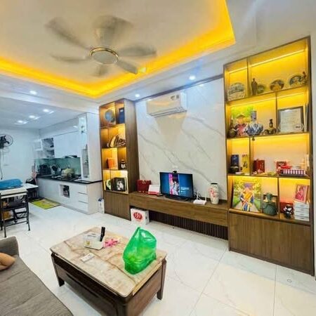 NHÀ ĐẸP NGÃ TƯ NHỔN – 31M x 5T – HƠN 5 TỶ – LÔ GÓC – MỚI – FULL NỘI THẤT