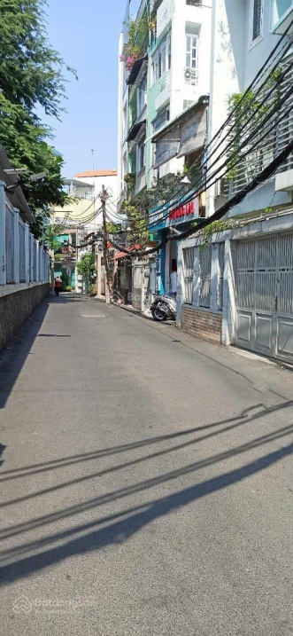 Bán gấp CHDV, dòng tiền 100 tr/th, HXH thông, ngang gần 8m, 4 tầng, DTSD 300m2, nhỉnh 16 tỷ TL