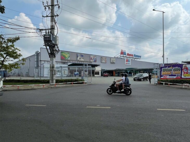 BÁN NHÀ 2 TẦNG 53m2, ĐƯỜNG TRƯƠNG THỊ HOA, Q.12, HXH, 4×13, NHỈNH 3 TỶ