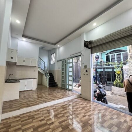 Bán nhà 49m2, 3 tầng, 2PN, 2WC, Tam Bình, Thủ Đức – 3,05 tỷ Bán nhà 49m2, 3 tầng, 2PN, 2WC, Tam Bình, Thủ Đức – 3,05 tỷ