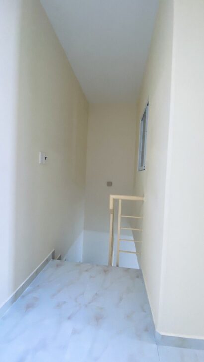 NHÀ MỚI VÀO Ở NGAY – BÌNH THẠNH GIÁP PHÚ NHUẬN – CÓ GIẤY PHÉP XÂY DỰNG 5 TẦNG CÒN HẠN – 34M2 CÔNG