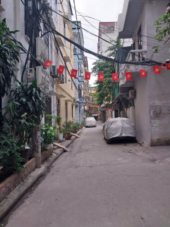 PHỐ NGUYỄN KHANG, NHÀ ĐẸP DÂN XÂY, Ô CHỜ TM, AN SINH ĐỈNH, 5T, 40M2, 7,895 TỶ.