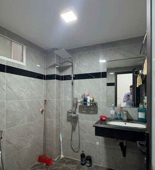 PHỐ NGUYỄN KHANG, NHÀ ĐẸP DÂN XÂY, Ô CHỜ TM, AN SINH ĐỈNH, 5T, 40M2, 7,895 TỶ.