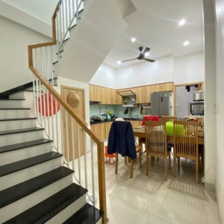♥ Nhà Mặt Tiền Bàu Hạc gần Big C, 64m2, 3 tầng đúc còn mới, 6.x tỷ ♥ Nhà Mặt Tiền Bàu Hạc gần Big C, 64m2, 3 tầng đúc còn mới, 6.x tỷ