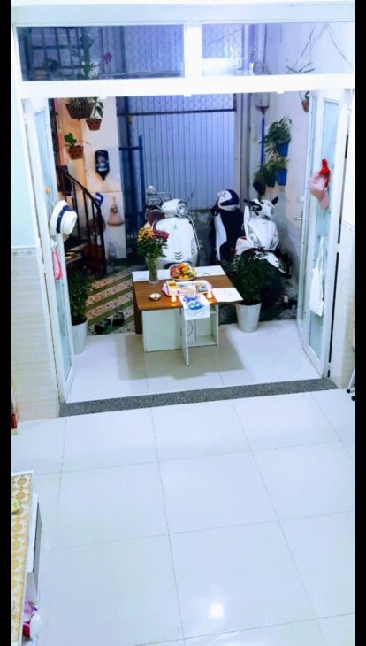 # Nhà gần khu Chợ Đống Đa , 40m2, gác đúc, cây xanh tự nhiên thân thiện 2.3x tỷ