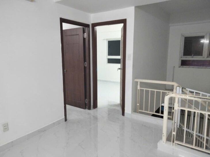 Bán Shophouse – Anh Chị nào cần nơi vừa ở vừa KD mà giá mềm thì Ehome3 là thích hợp nhé