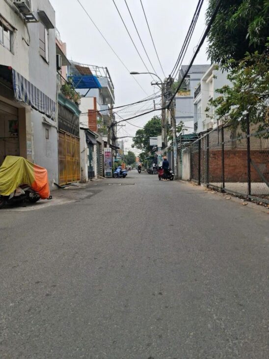 BÁN NHÀ HƯƠNG LỘ 2 – NGÃ TƯ BỐN XÃ – MẶT TIỀN – 44M2 – 2 TẦNG Ở NGAY – NHỈNH 4 TỈ