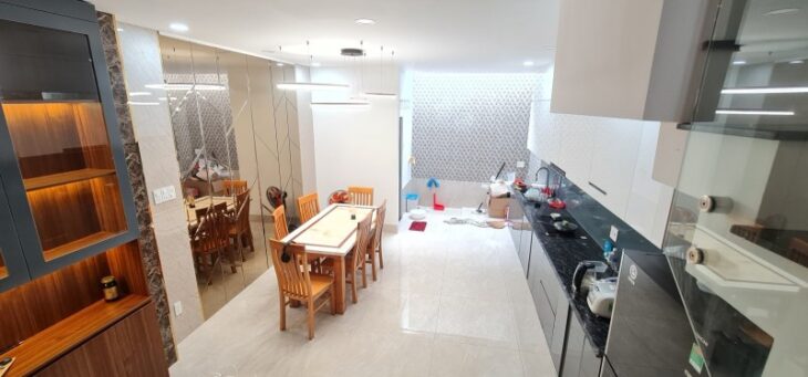 Bán nhà 4 tầng, 82m², 4PN, 5WC, Q.2, 8.2 tỷ, sổ hồng