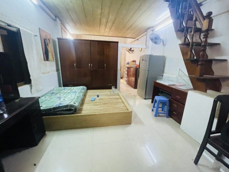 GẦN MẶT TIỀN ĐƯỜNG- NGAY CHỢ BÀ CHIỂU -. SỔ VUÔNG A4 NỞ HẬU ĐẸP CÓ NHỈNH 4 TỶ