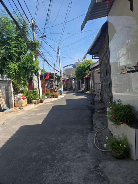 CẦN BÁN GẤP GIÁ RẺ HƠN KHU VỰC – ĐƯỜNG NHỰA XE HƠI NÉ – 2 MẶT TIỀN LINH XUÂN. 4 TỶ HƠN.