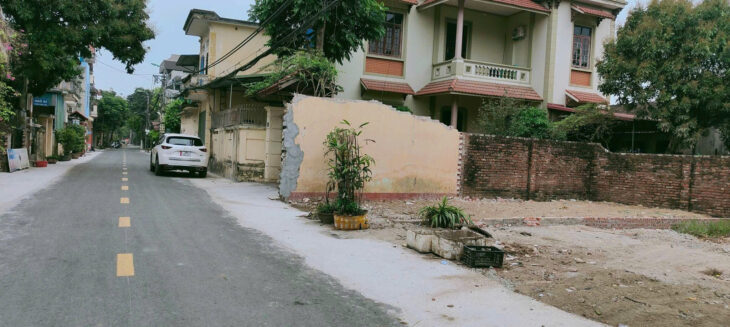 Bán Đất Viên Sơn Thị xã Sơn Tây,diện tích 50m2, 3 ô tô tránh , kinh doanh