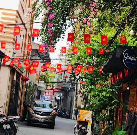 Bán đất thị trấn Trạm Trôi,diện tích39m2,mặt tiền3.6m,ô tô 7 chỗ đỗ cửa