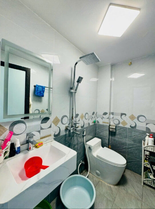 Nhà Ngọc Hồi 2 oto ngủ trong nhà
