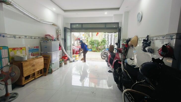 Bán nhà 2 tầng, 37,5 m², 4.7 tỷ, Q.9, Đỗ Xuân Hợp, sổ hồng Bán nhà 2 tầng, 37,5 m², 4.7 tỷ, Q.9, Đỗ Xuân Hợp, sổ hồng
