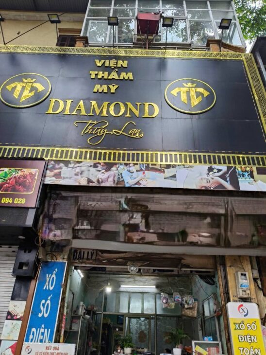 MẶT PHỐ LÒ ĐÚC , KINH DOANH CỰC ĐỈNH , DÂN CƯ ĐÔNG ĐÚC , HIẾM CÓ , SẦM UẤT NHẤT HAI BÀ . 64M2 X 4MT