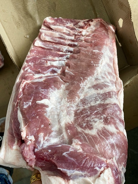 Cần tìm địa chỉ bán buôn giá rẻ thịt ba chỉ heo nhập khẩu