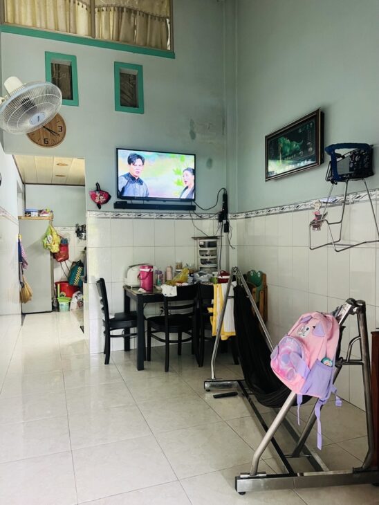 TPP3- NHÀ ĐG BÌNH TRỊ ĐÔNG… CĂN GÓC NGANG 7m (85m2, 2 tầng ) HẺM XE HƠI THÔNG…CUỐI ĐƯỜNG TÊN LỬA –